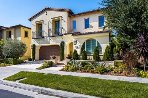 22 Shadybend, Irvine CA  92602-0844 exterior