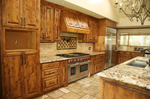 1202 Ichabod Ct, Irving, TX 75061-4403