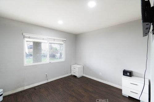 3911 Dalley Way, Riverside CA  92509-2707 exterior