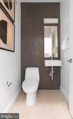 123 23 St, Philadelphia PA 19121-1329 exterior