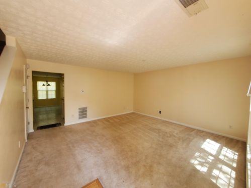 2095 Grove Way, Hampton, GA 30228-4028