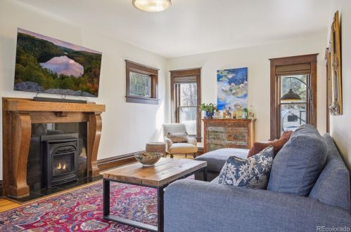 2718 Gaylord St, Denver CO  80205-4622 exterior