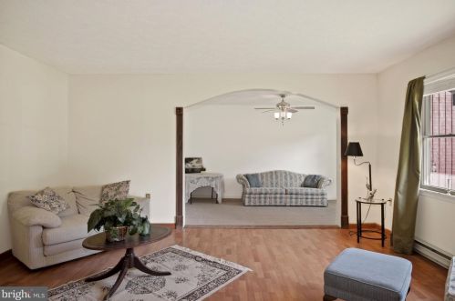 39 Hillman Ct, Aberdeen MD  21001-2406 exterior