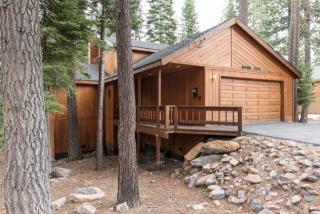 12735 Ski View Loop, Truckee, CA 96161-6737