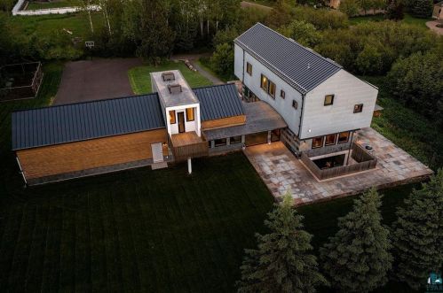 555 Marshall St, Duluth, MN 55803-1982