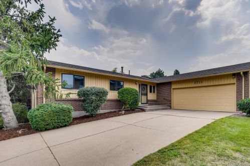 2711 Fenton St, Denver, CO 80214-8112