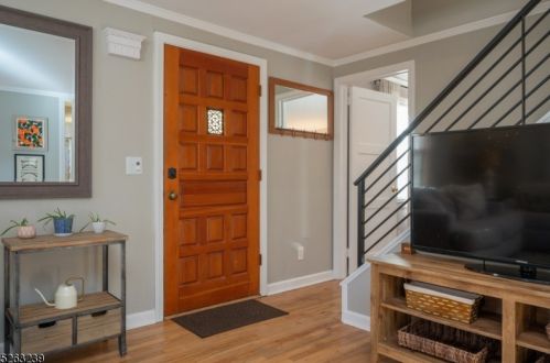 158 Hawkins Ave, Parsippany, NJ 07054-2133