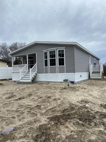 57 Diamond Hill Rd, Glocester, RI 02814-2112
