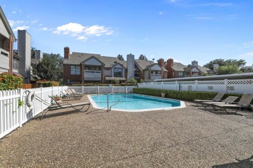 2312 Kenley St, Fort Worth TX  76107-4938 exterior