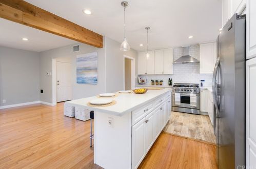 2202 Tamy Ln, Santa Ana, CA 92706-2449