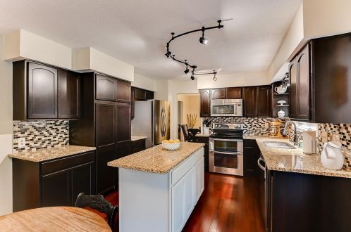 1810 Evergreen Ct, Saint Paul MN  55125-2301 exterior
