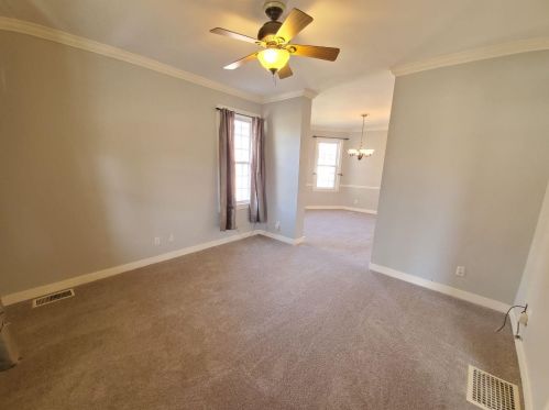 3720 Carson Ave, Cincinnati, OH 45211-4610