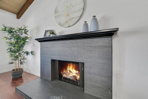 15242 Touraine Way, Irvine CA  92604-3150 exterior