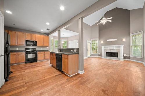 1349 High Point Ave, Atlanta GA  30315-2610 exterior