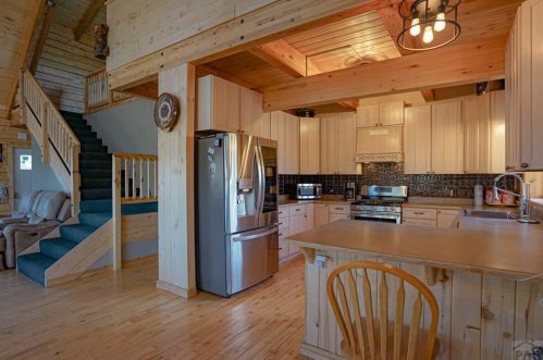 277 Thompson Rd, Wahatoya CO  81055-9648 exterior