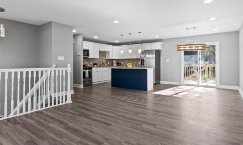 541 67th Ln, Gary IN  46410-3307 exterior