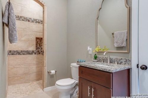 157 Carrizo Rdg, Floresville, TX 78114-1667