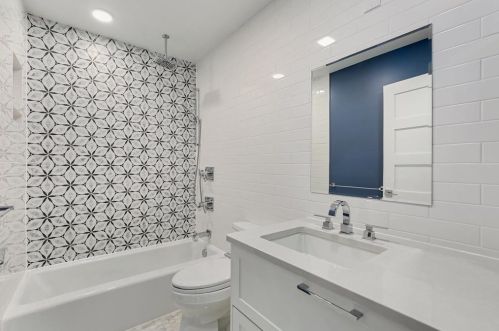 2749 Carmel Dr, Carrollton TX exterior