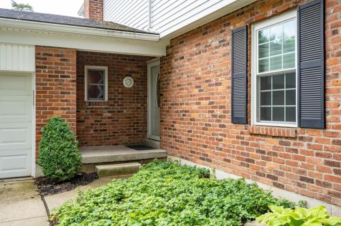 6914 Gammwell Dr, Cincinnati, OH 45230-2122