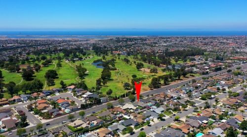 5771 Heil Ave, Huntington Beach CA  92649-3771 exterior