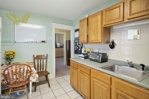 120 Virginia Ave, Camden NJ 08108-2633 exterior