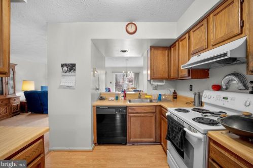 11440 Encore Dr, Silver Spring MD 20901-5043 exterior