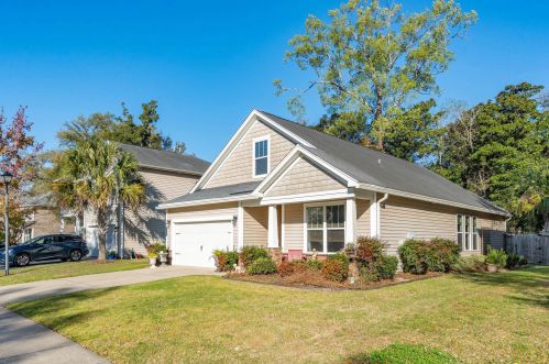 3612 Locklear Ln, Mount Pleasant, SC 29466-9378
