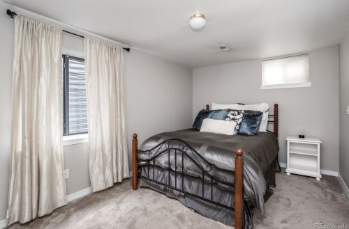 7984 Willow Ct, Englewood CO 80112-2742 exterior