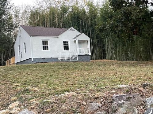 4802 Campbell Dr, Atlanta, GA 30349-2352