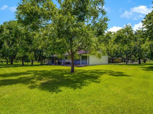 11801 H St, Morgans Point TX 77571-5802 exterior