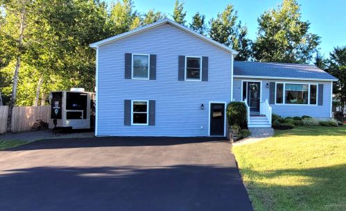 10 Valley Farms Rd, Fairfield, ME 04937-1168