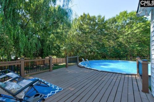 116 Holw Tree Ct, Lugoff SC  29078-8618 exterior