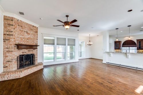 5001 Albany Dr, Plano TX  75093-5076 exterior