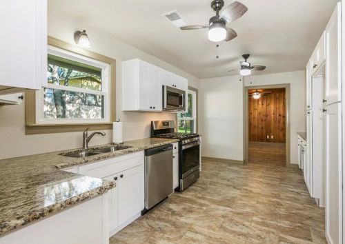 2200 Mcewen Ct, Fort Worth TX  76112-7927 exterior