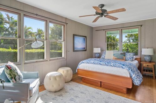 3809 Tantalus Dr, Honolulu HI  96813-1203 exterior