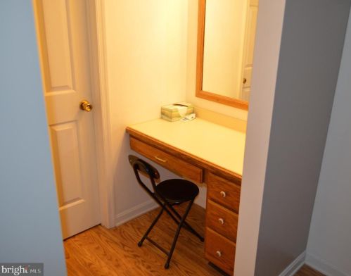 28 Garland Ct, Carlisle PA 17013-4409 exterior