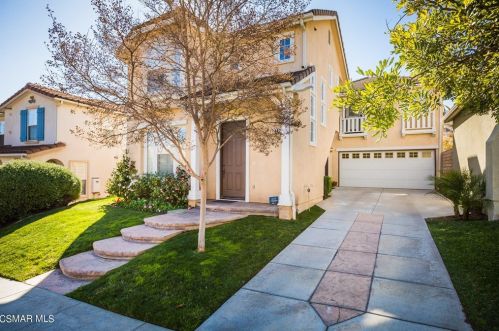 482 Arbor Ct, Simi Valley, CA 93065-8237