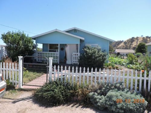 65816 Dixie St, Lake Nacimiento, CA 93426