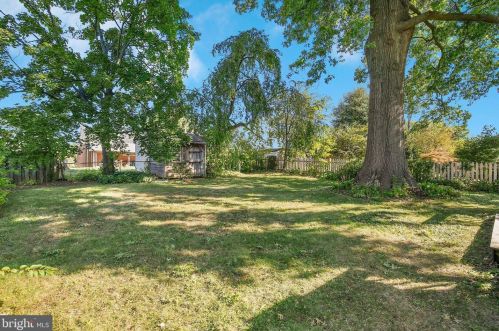 2303 Darrow St, Silver Spring MD 20902-4918 exterior