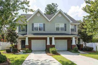 64 Garner Springs Ct, Columbia, SC 29209-2179