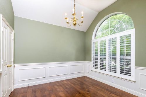 4220 Arbor Creek Dr, Carrollton TX  75010-4101 exterior