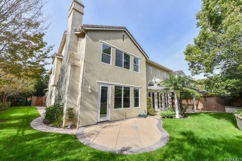 2 Heather, Irvine CA  92620-2219 exterior