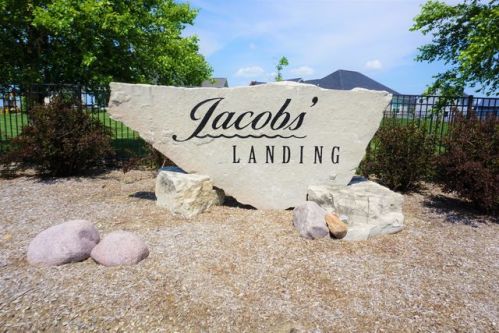 5019 Trey Blvd, Champaign, IL 61822-3368