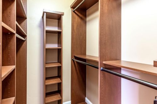 1969 Farndon Ave, Los Altos CA 94024-6944 exterior