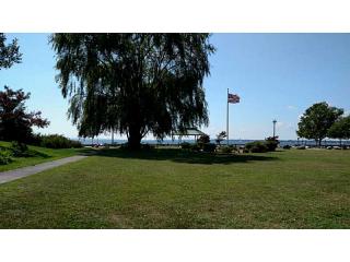 16 Wade St, Warwick, RI 02889-9610