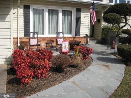 7420 Carmine St, Annandale, VA 22003-5544