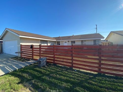 1236 Creston St, Santa Maria, CA 93454-1518