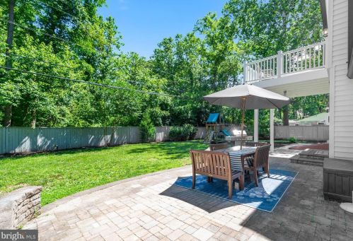 92 Berrywood Dr, Severna Park MD 21146-2001 exterior