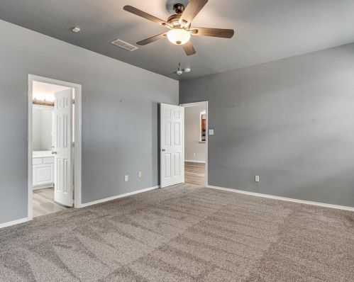 2014 Cancun Dr, Midlothian TX  76063-8522 exterior