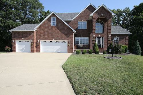 26 Seasons Ridge Ct, Maryville, IL 62062-8511